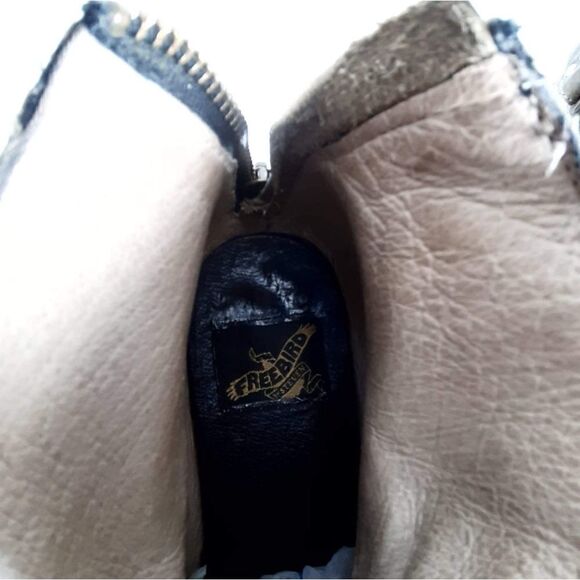 FREEBIRD BY STEVEN WOMEN'S SANTIAGO SIZE 6 Gray ANKLE DISTRESSED HARNESS  BOOTS - Picture 12 of 14